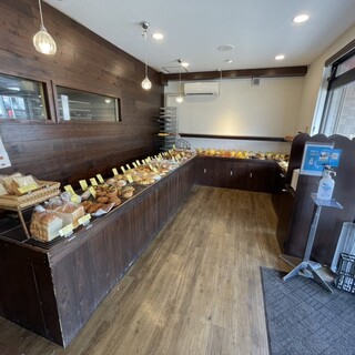 パンの店 チャーリー_2