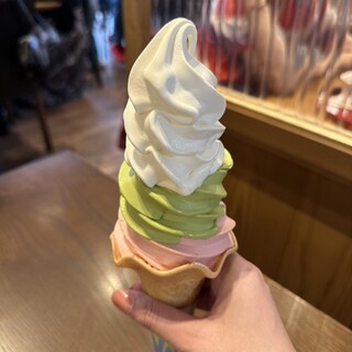 Cafe TONARI no TONARI_1