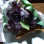 cafe nekoji - ブルーベリークレープ