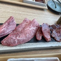 しゃぶしゃぶと焼肉 わにく ミッドランドスクエア店 - 