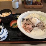 そじ坊 - ■冷やし月見山かけそば定食¥980