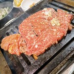 スタミナ焼肉 肉ですみだ - 