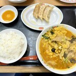 Gyouza No Oushou - 豚辛ラーメン手作りカレー醬味　フェアセットB