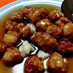 広東御料理　竹香 - 素晴らしい❤️竹香さんの酢豚⭐️ヽ(´▽｀)/ころりと丸い豚肉は香ばしく揚げてあり旨みと軽やかな脂がしみじみ美味しい❤️一片二片♪白く輝くカリフラワー♡まるで睡蓮の池のように風情のあるお料理⭐️