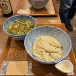 Kicchin Kiraku - 塩つけ麺¥1270、瓶ビール（中）¥750
