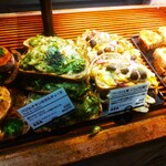 ジャン・フランソワ - バジルチキンのタルティーヌ