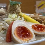 麺や遊大 - 味玉