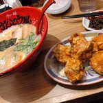 ラー麺 ずんどう屋 神戸須磨店 - 