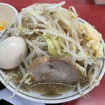 ラーメン もっけだの - 『朝食セット(ラーメンニンニク野菜マシマシ)＋味玉』のラーメンニンニク野菜マシマシ＋味玉