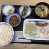 Matsuya - ソーセージエッグ定食牛皿/並盛450円