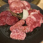 旬と焼肉 さくらぎ - 