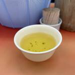 元祖ラーメン長浜家 - 名物お茶！