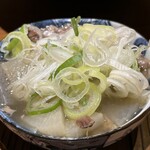 Yakitori To Oden Kushitakiya - ②おでん出汁で炊いた牛すじ煮込み 649円