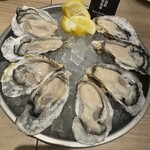 8TH SEA OYSTER Bar - 