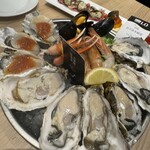 8TH SEA OYSTER Bar - 