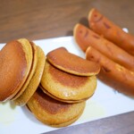 青木屋 - どら焼きの皮＆サービス品御用鮎