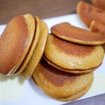 青木屋 - どら焼きの皮