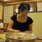 博多水たき元祖 水月 - 女将さん：承諾済み