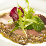 ドクトルカルネ - 牛タンのカルパッチョ仕立て　マスタード風味のレンズ豆を添えて　900円