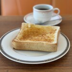 高原 - モーニングはトーストか玉子選択