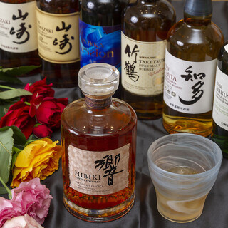 Cheers with a variety of drinks! Enjoy rare Japanese whiskeys too!
