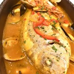 Bar Espanol LA BODEGA - 贅沢の極み小鯛＋魚介どっさりアクアパッツァ