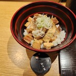 麺 みつヰ - チャーシュー丼（6食限定）300円