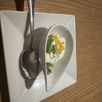 The Living Room with SKY BAR - フロマージュのアラブ風