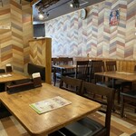 シラウト - 内観