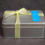 クレーム フレーズ ジェノワーズ - ミニレーズンフィナンシェのラッピング外観