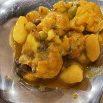 シラウト - タルカリ（野菜カレー）