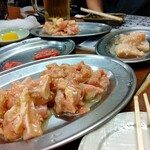 鉄ノ四 - 定番の鶏のセセリとナンコツ