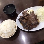 みのり精肉店 - 黒毛和牛ハンバーグ定食