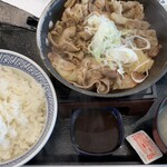 Yoshinoya - 鉄板牛焼肉定食（大盛）743円→アプリクーポン利用693円
