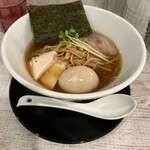 Hitsujito Ookami - さっぱりとした醤油ベースのラーメン美味い