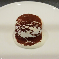 ベルニーニ銀座 - ☆ベルニーニ特製ティラミス(*^^)v☆