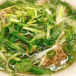 フォーティントーキョー - スープの旨味輝く