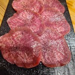 Koshitsu Yakiniku Takumi - 