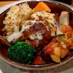ビストロ オラゲ - オーブン焼きハンバーグ（トマトチーズソース）
