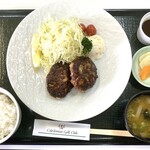 カレドニアン・ゴルフクラブ　レストラン - 「ハンバーグ定食」全景