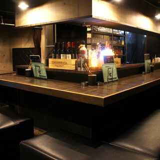 Great for a late-night bar too★Counter seats are easy to use even if you're alone!