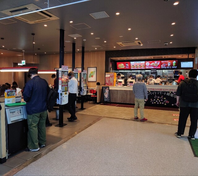 McDonald's Sapporoyodobashikameraten photo 4