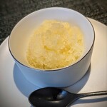 蒼 - 甘夏ジェーン の グラニテ。剱持さんの三松園さんの新作柑橘。柑橘好きを唸らせる爽やかな香り。