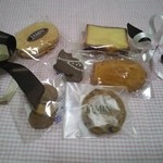 JAMIN - ギフトの中のクッキーとか