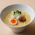 Chicken white soup salt Ramen