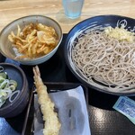 Yude Tarou Motsu Jirou - ミニかき揚げ丼セットのもり＋海老天