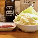 北の庄や - キャベツは山盛り