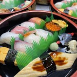 Taku Hai Sushi Umiiro - 特上盛り11貫3,218円(税込)
