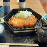 とんかつはね馬 - 