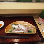 Sushi Chuu - あじたたき ＆ 若竹 特別純米 春の生一本